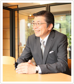 男性司会者の魅力 オススメ人気司会者:柴田進(ウエディングMC ) 男性司会者の魅力 オススメ人気司会者:柴田進(ウエディングMC )