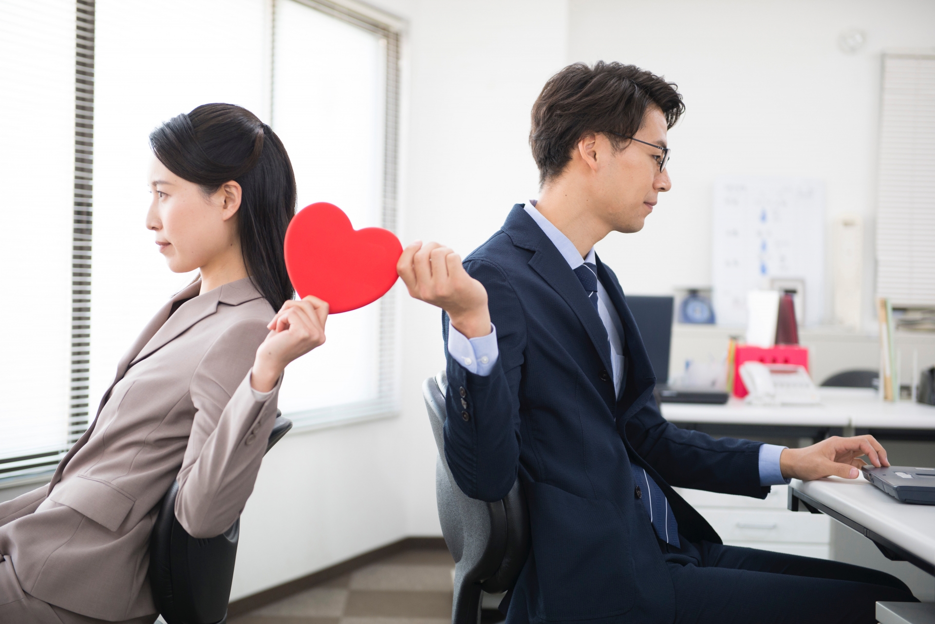 職場恋愛での脈なしサインを発見しましょう